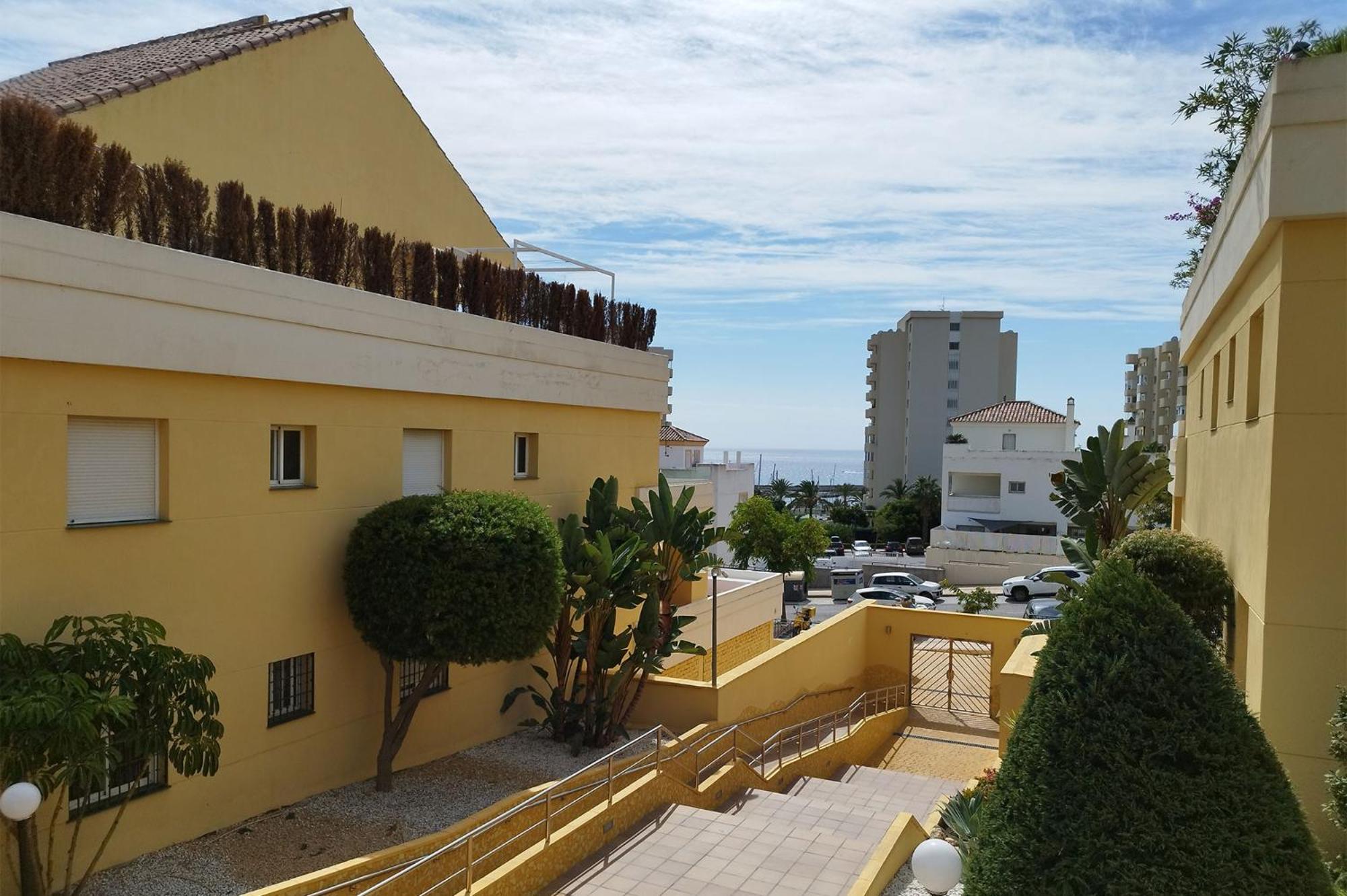 Puertosol 2 Apartment เอสเตโปนา ภายนอก รูปภาพ