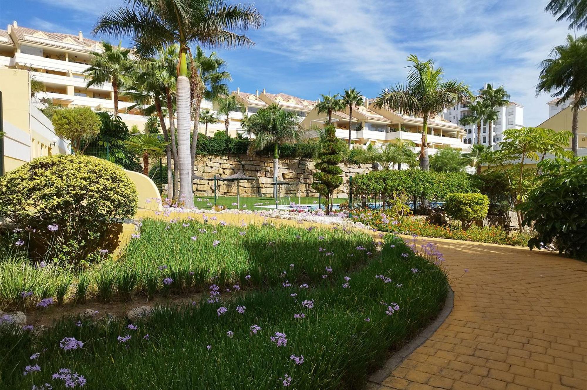Puertosol 2 Apartment เอสเตโปนา ภายนอก รูปภาพ