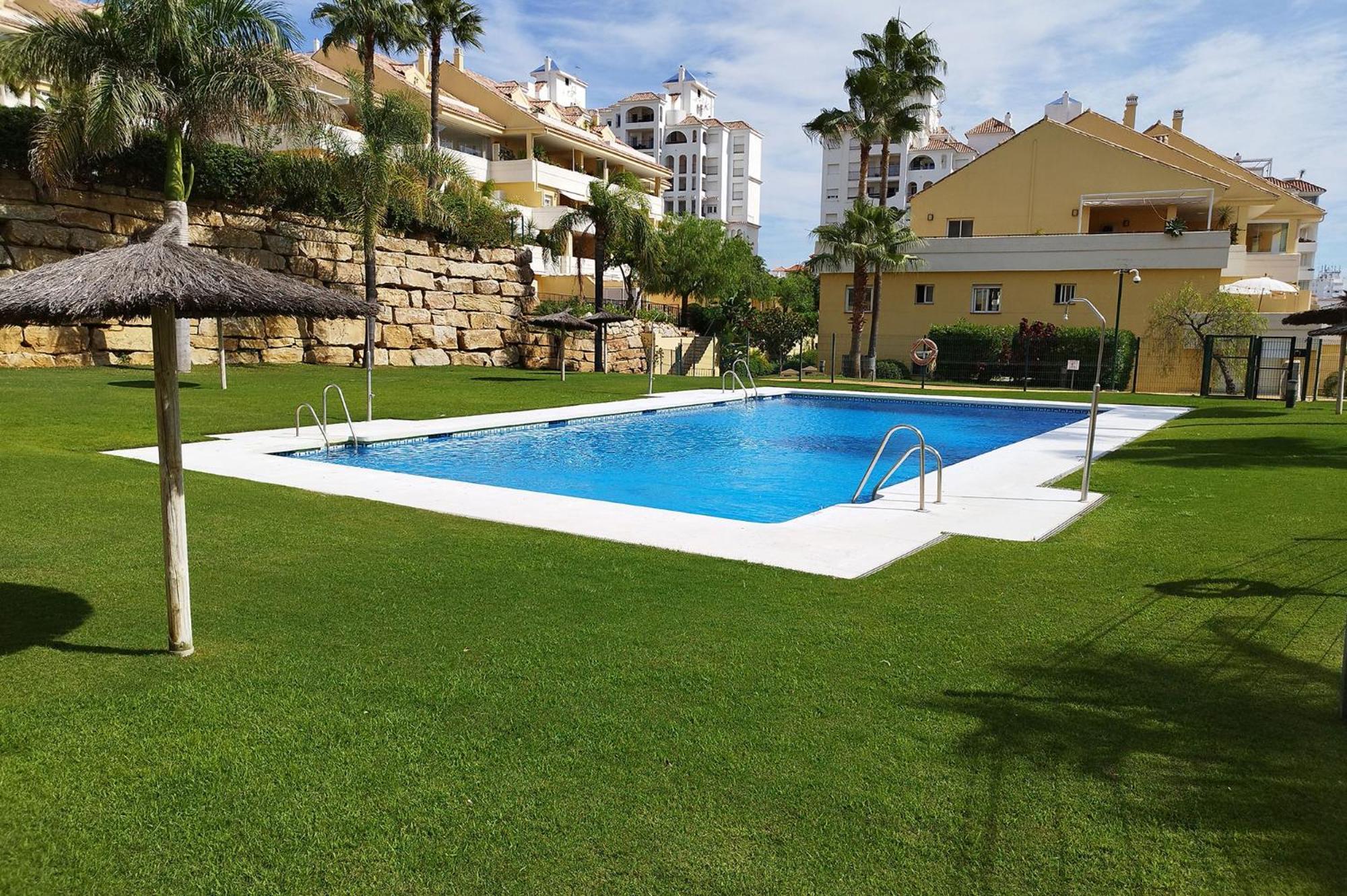 Puertosol 2 Apartment เอสเตโปนา ภายนอก รูปภาพ