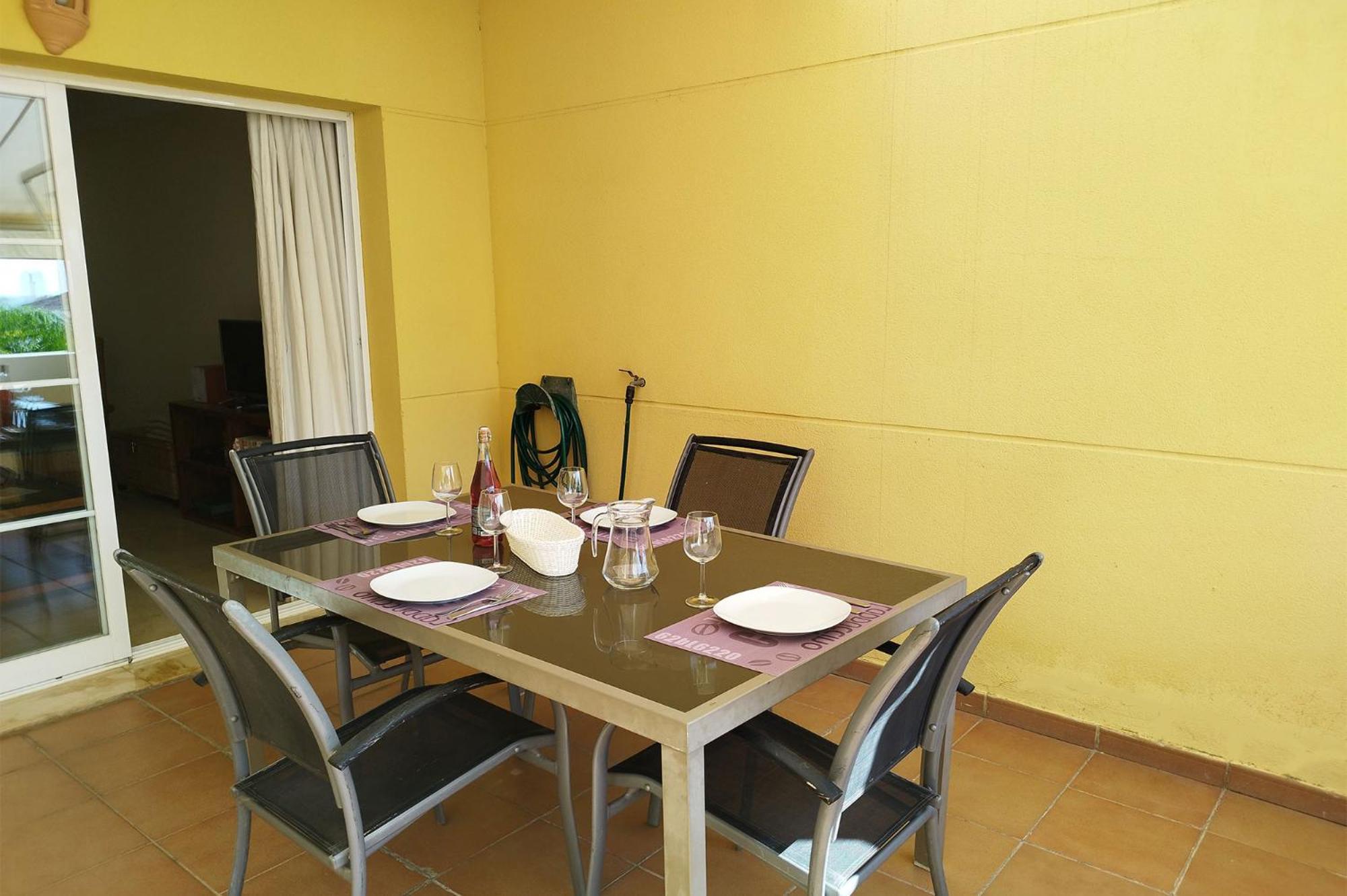 Puertosol 2 Apartment เอสเตโปนา ภายนอก รูปภาพ