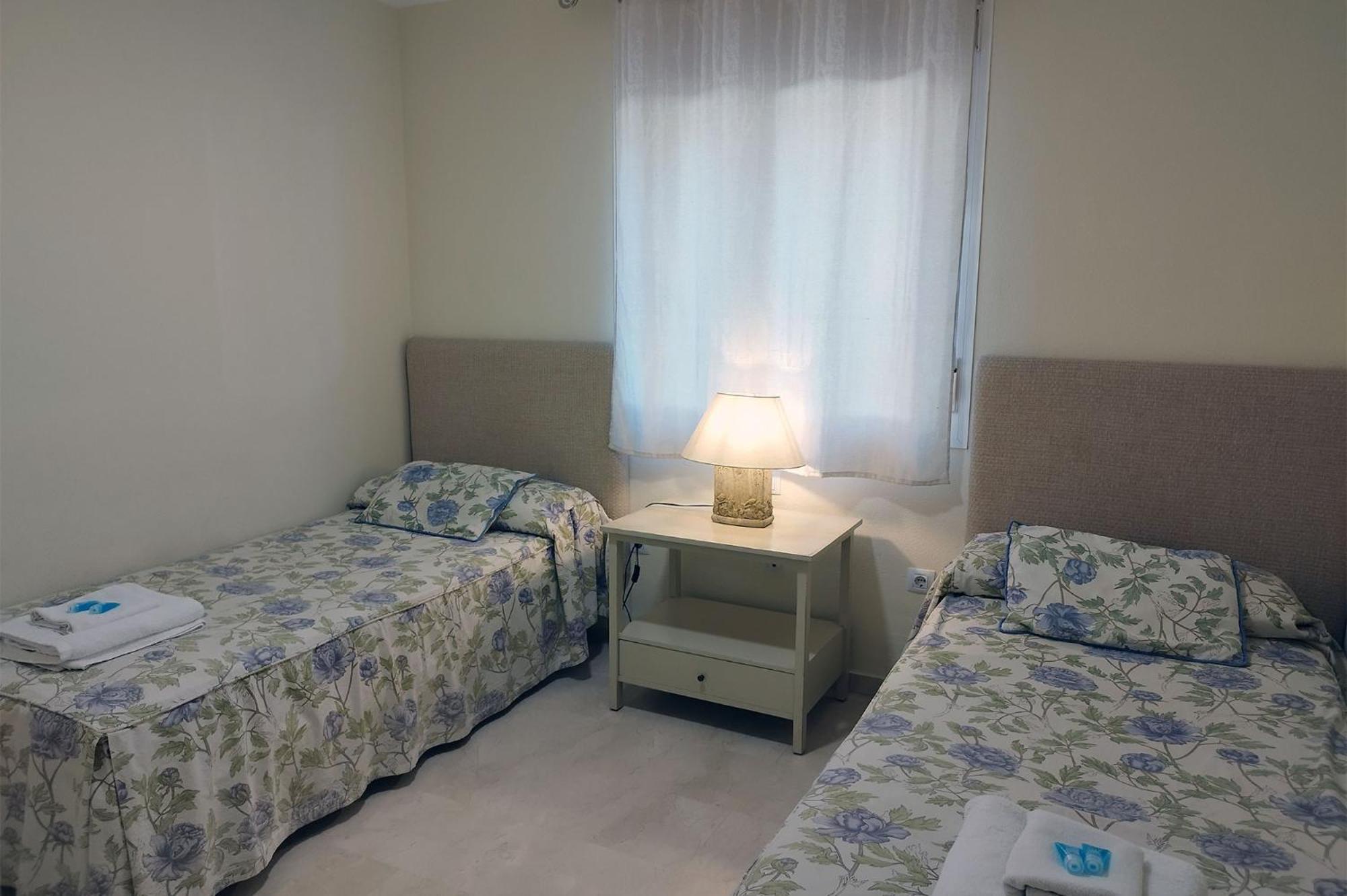 Puertosol 2 Apartment เอสเตโปนา ภายนอก รูปภาพ